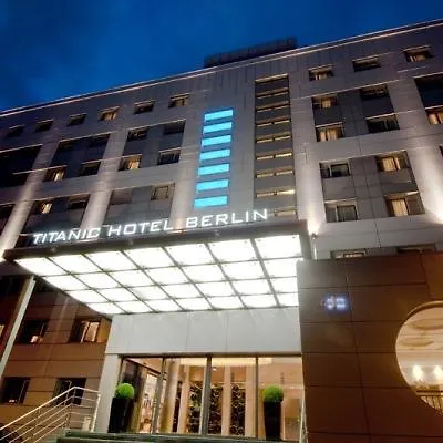 Titanic Comfort Mitte فندق 3*