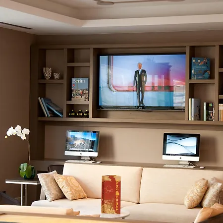 Titanic Comfort Mitte Hotel