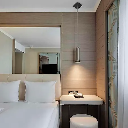 Titanic Comfort Mitte Hotel Berlin