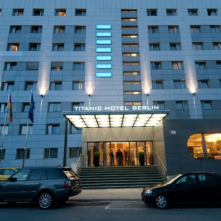 Titanic Comfort Mitte Ξενοδοχείο 3*