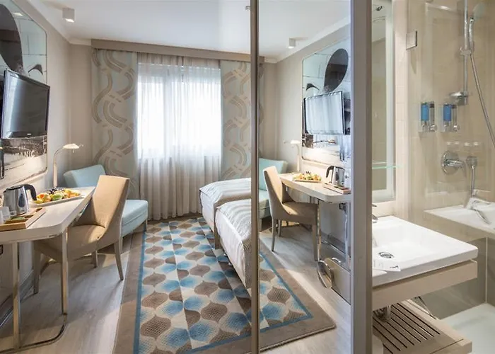 Titanic Comfort Mitte Hotel Berlín