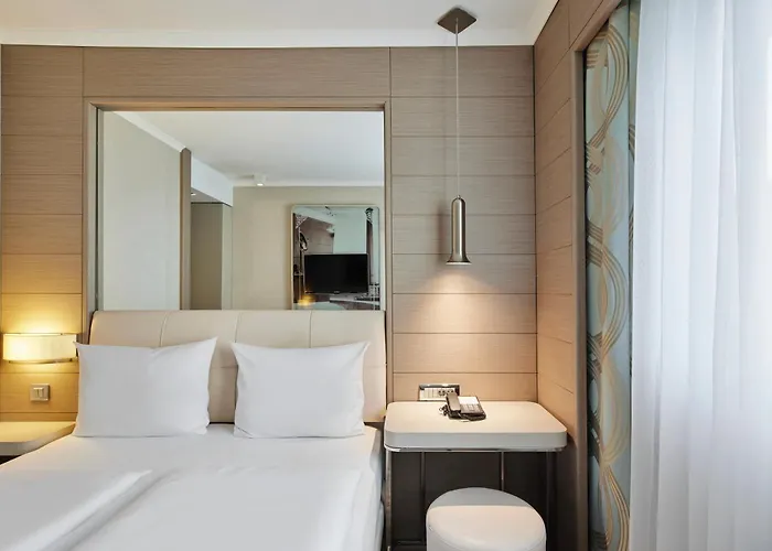 Titanic Comfort Mitte Hotel Berlín