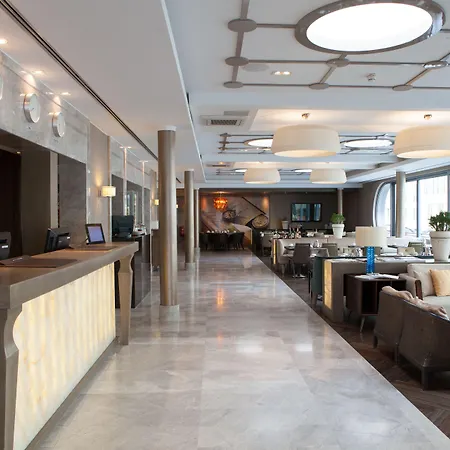 Titanic Comfort Mitte