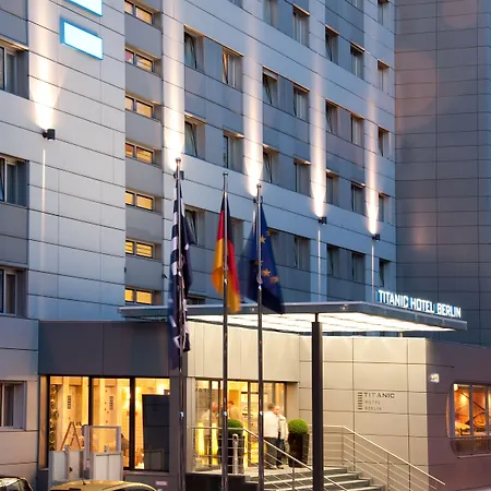 Titanic Comfort Mitte 3* برلين