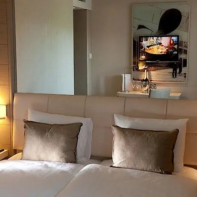 Titanic Comfort Mitte 3* برلين